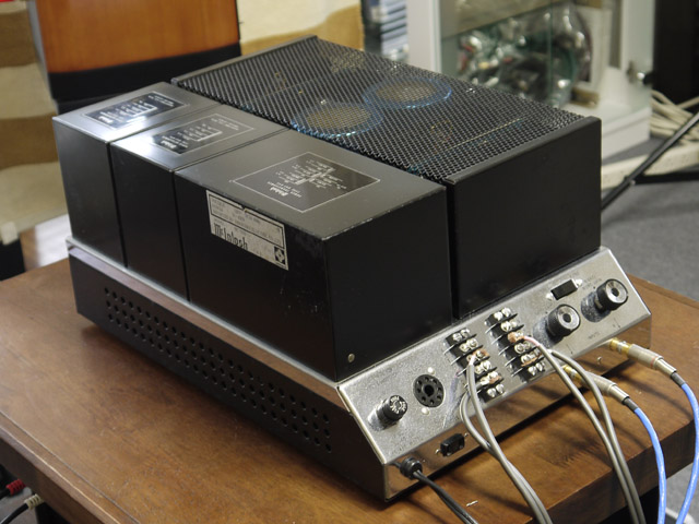 McIntosh MC2100 イイ感じですよ～