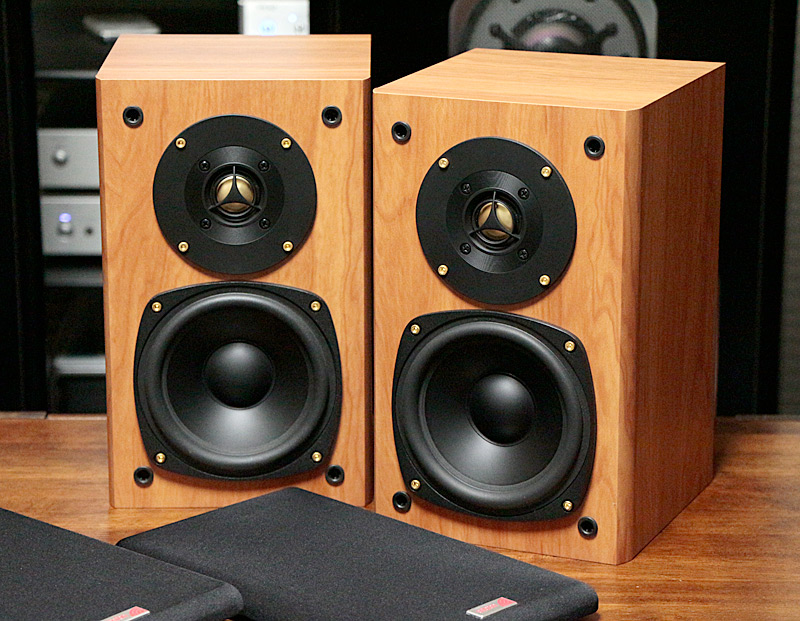 ortofon オルトフォンのスピーカー CONCORDE139 を聴いてみる