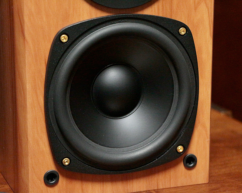 ortofon オルトフォンのスピーカー CONCORDE139 を聴いてみる